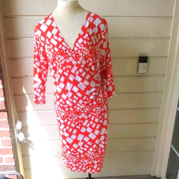 Emma & Michele Dresses & Skirts - EMMA & MICHELE ORANGE & WHITE WRAP DRESS